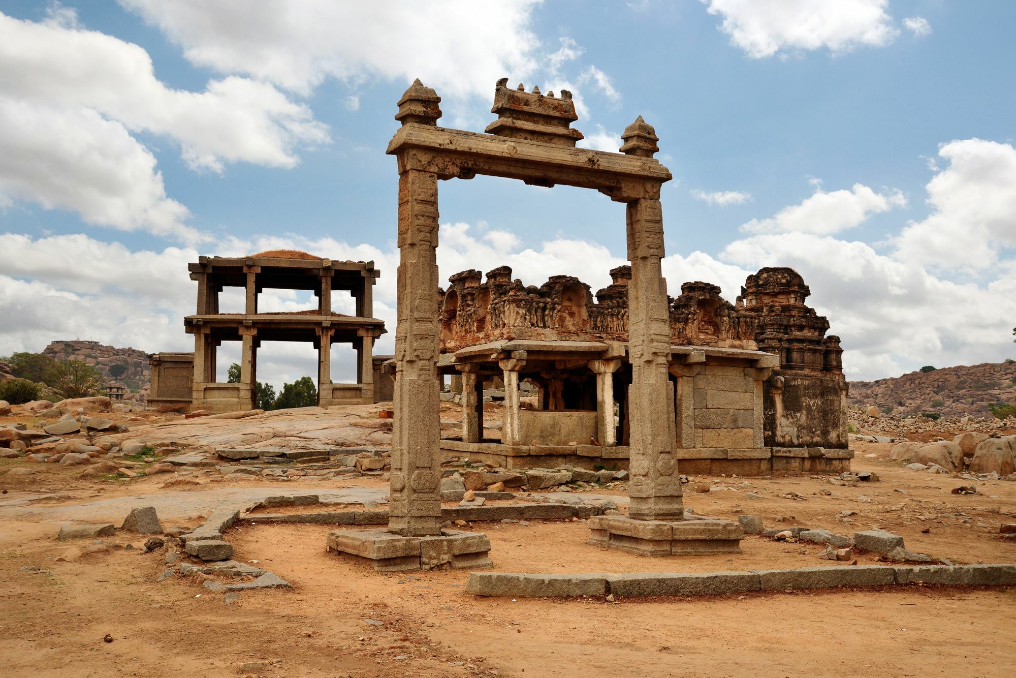 Clarks Inn Hampi Kamalapur Exterior photo